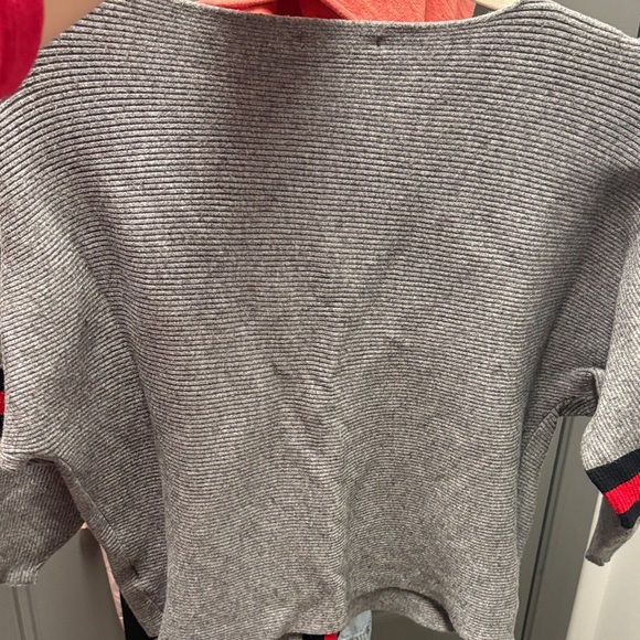 Grey Sweater with Red and Black Stripes rounded neckline NWOT - Picture 4 of 8